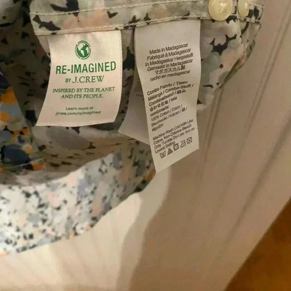 J. Crew Secret Wash Shirting classic fit button up - Picture 3 of 7